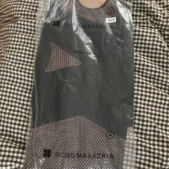 COPY - BCBG Maxazria Jorden Mesh BodyCon - Picture 4 of 6